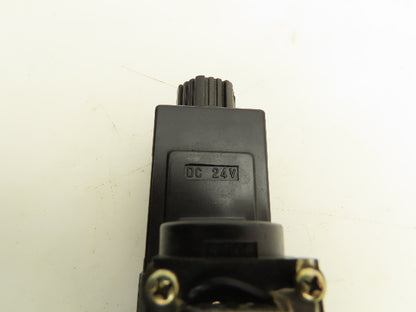 Sumitomo SD4GS-AcB-02B-D24-21 Hydraulic Directional Solenoid Valve 24V  Lot of 3