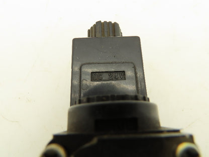 Sumitomo SD4SGS-AGB-02C-D24-21 Hydraulic Directional Solenoid Valve 24V Lot of 2