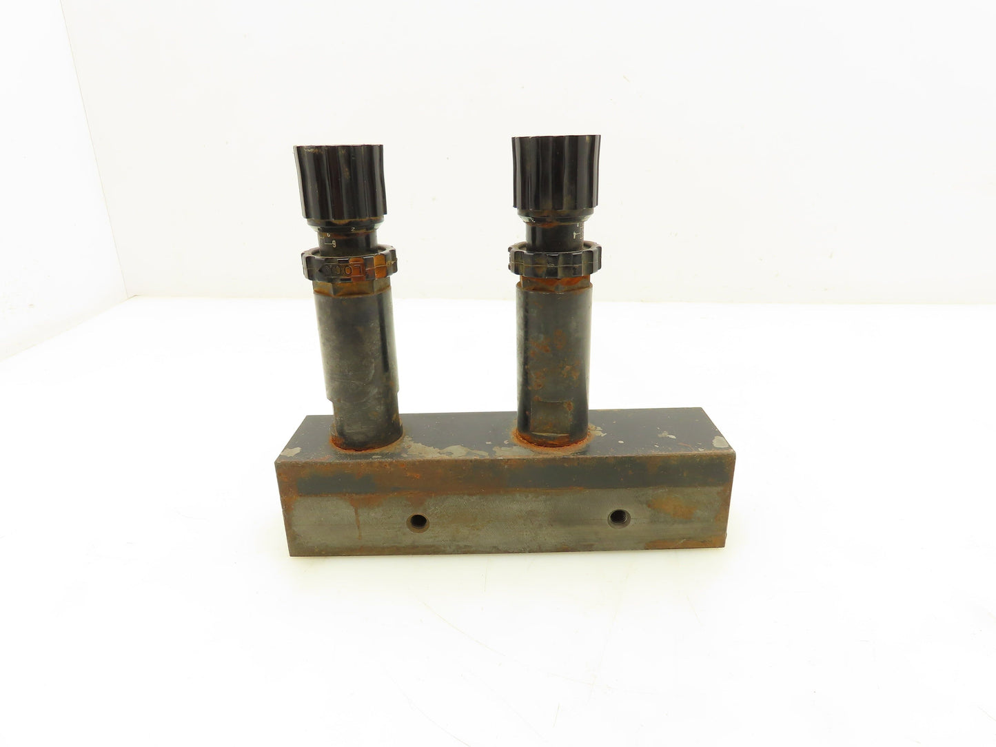 Nachi HHC-01R0-0464C Hydraulic Dual Cartridge Valve Flow Control Manifold