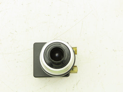 Square D KR-8P1G Illuminated Pushbutton Momentary Push-Pull 120V 9001 KM1