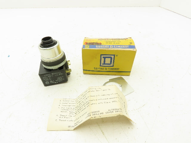 Square D KR-8P1G Illuminated Pushbutton Momentary Push-Pull 120V 9001 KM1