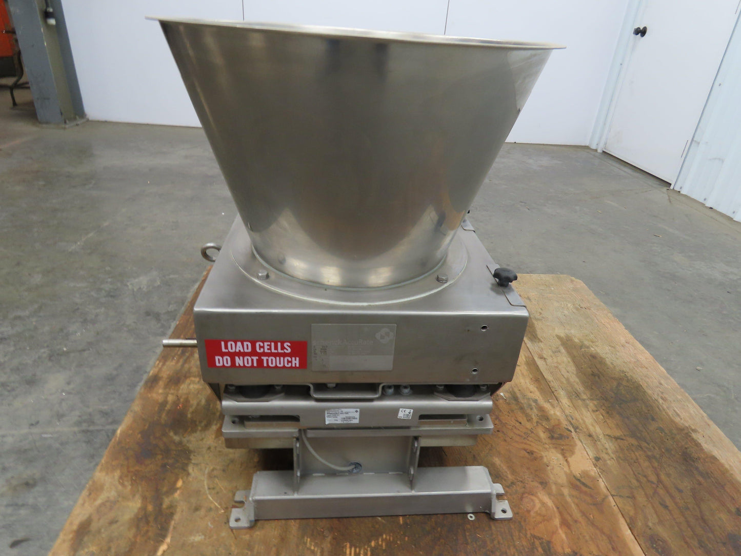 Schenck 1100100405-400A AccuRate Volumetric Dry Material Feeder Load Cell 1-1/2"