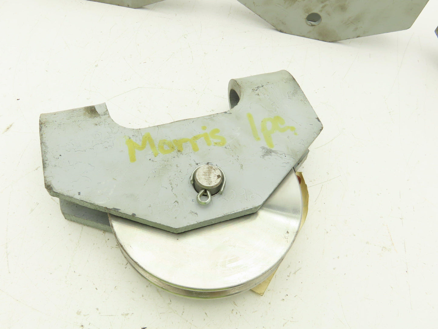 P&H Crane 307H27 Single Sheave Snatch Block Wire Rope Pulley 5-1/2" OD