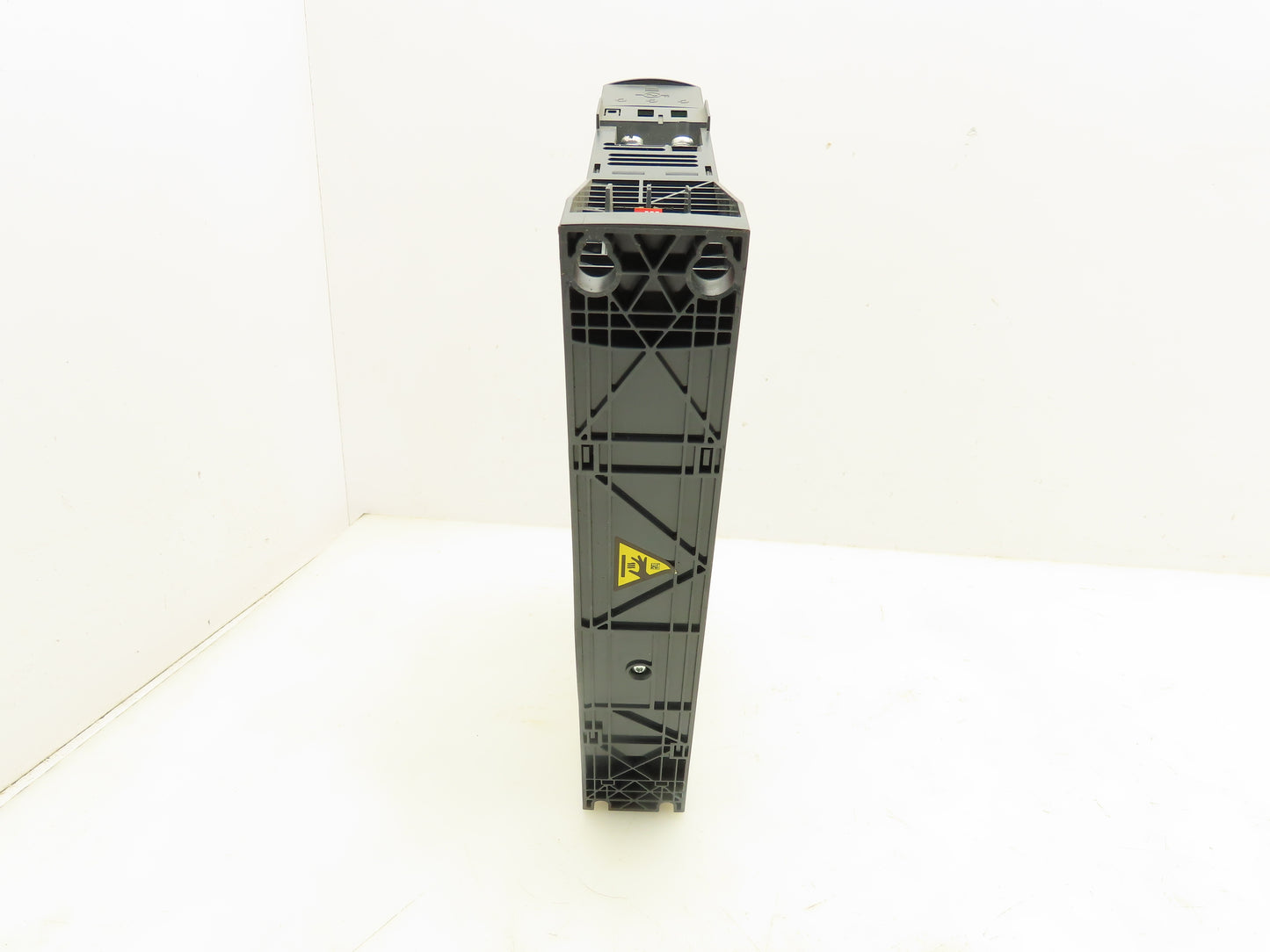 Schneider ATV320U02M2B Altivar 320 VFD Variable Speed Drive 240V 1Ph 1/4Hp .18kw