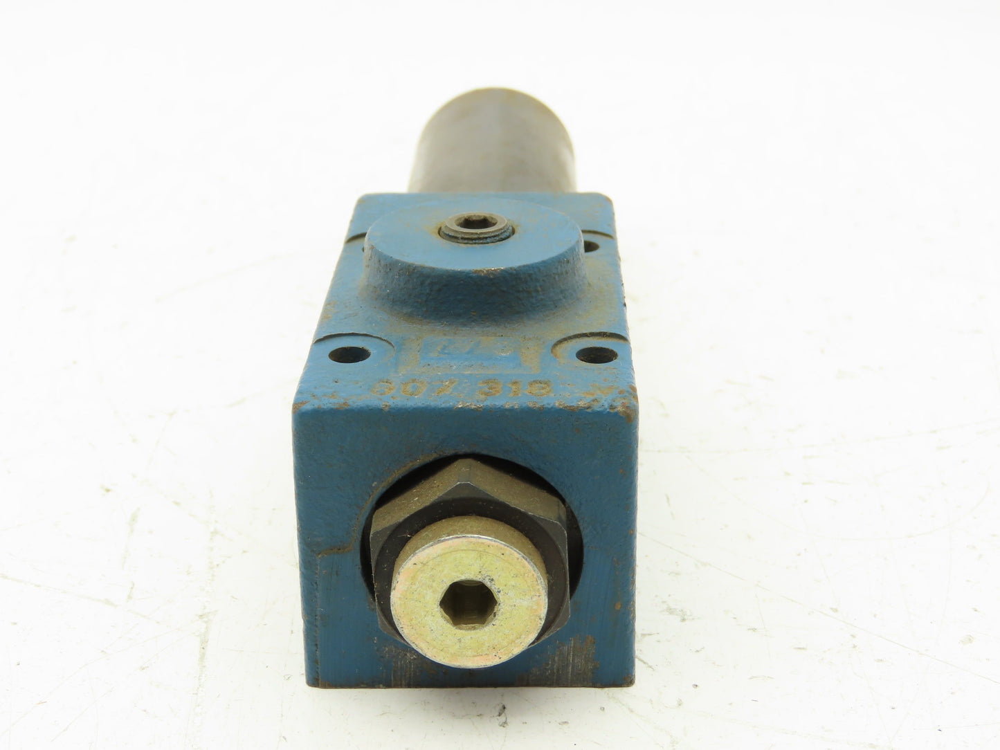 Rexroth DR 6 DP2-53/210YM Hydraulic Pressure Reducing Valve