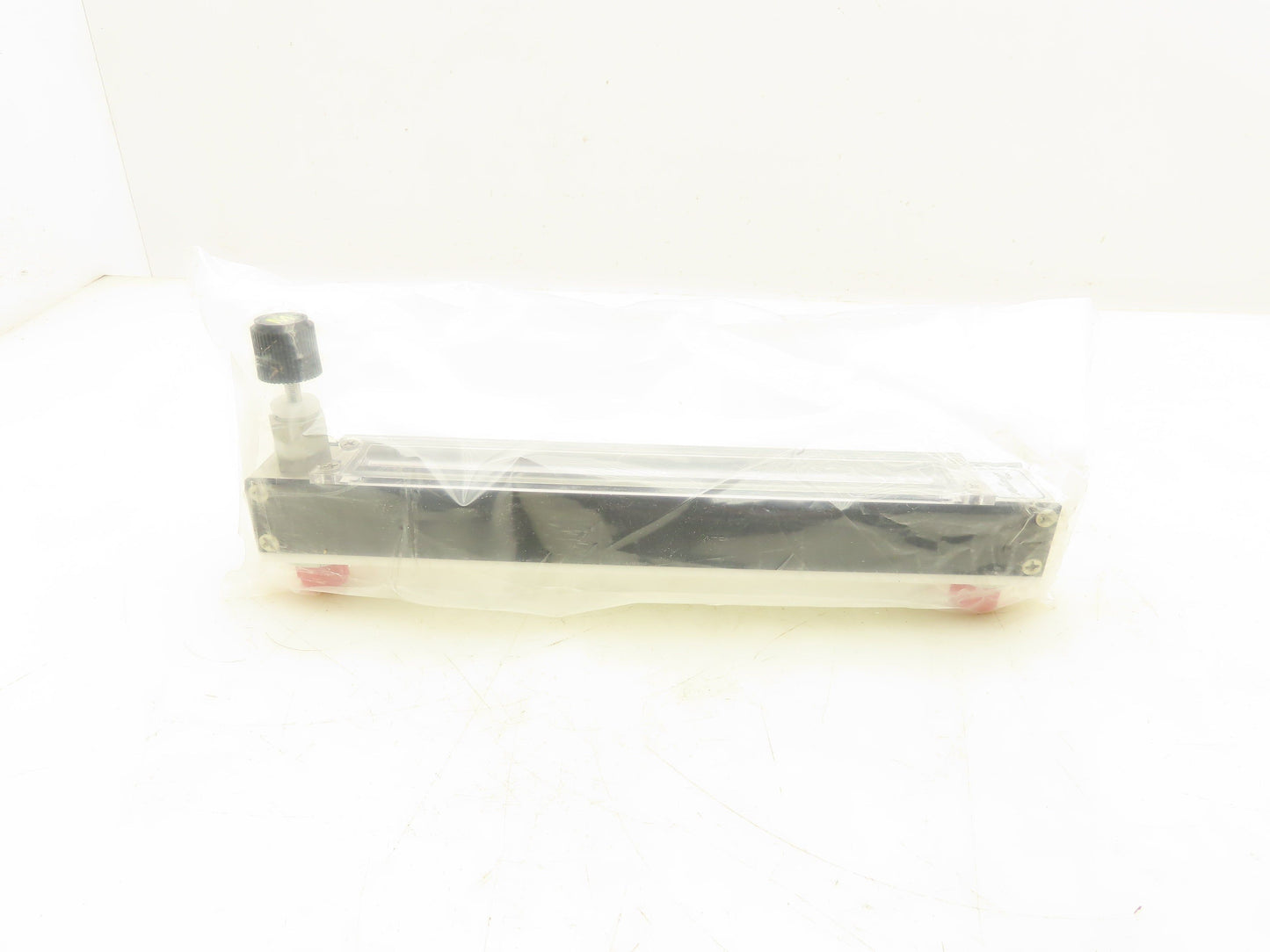 Dwyer VA22437 Variable Area Glass Flowmeter 18.38 SCFH