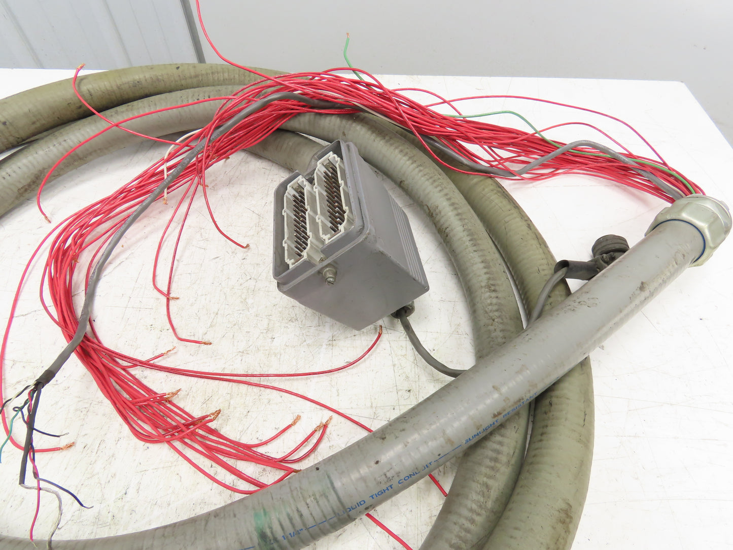 T&B MS 248B Connector Screw Insert Plugs 24 Pin Steel Housing 1¼" Liquid Conduit