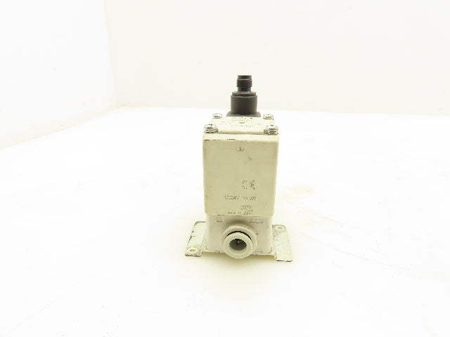 SMC VX230HZ3A 2-Way Solenoid Valve NC 24VDC Coil 3/8" Push Connect Lot of 5