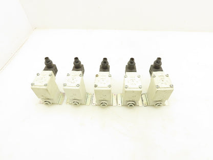 SMC VX230HZ3A 2-Way Solenoid Valve NC 24VDC Coil 3/8" Push Connect Lot of 5