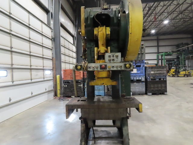 Minster No 6 OBI Punch Press 60 Ton 5" Stoke 5 Hp Motor 220/440V 17" Open Height