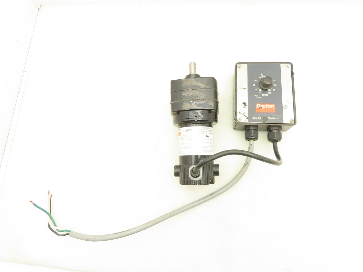 Dayton 6Z911B DC Gearmotor 90V 1/40Hp 362:1 Reducer 5 RPM w/Speed Control 4Z527E