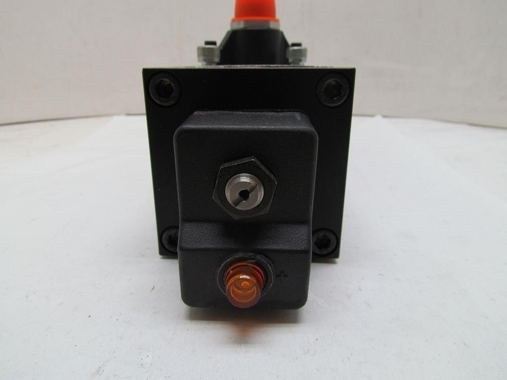 Parker Schrader Bellows L7253831153VXBB 120v/60Hz Pneumatic Soleniod Valve