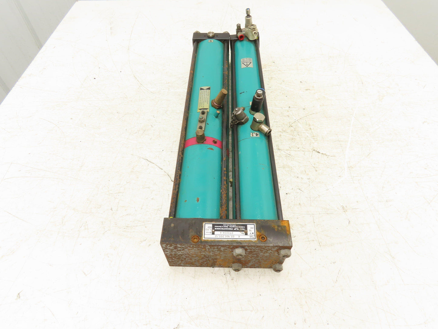 Tox Pressotechnik K02.164.200.12 Air/Oil Cylinder Powerpackage 200mm Stroke