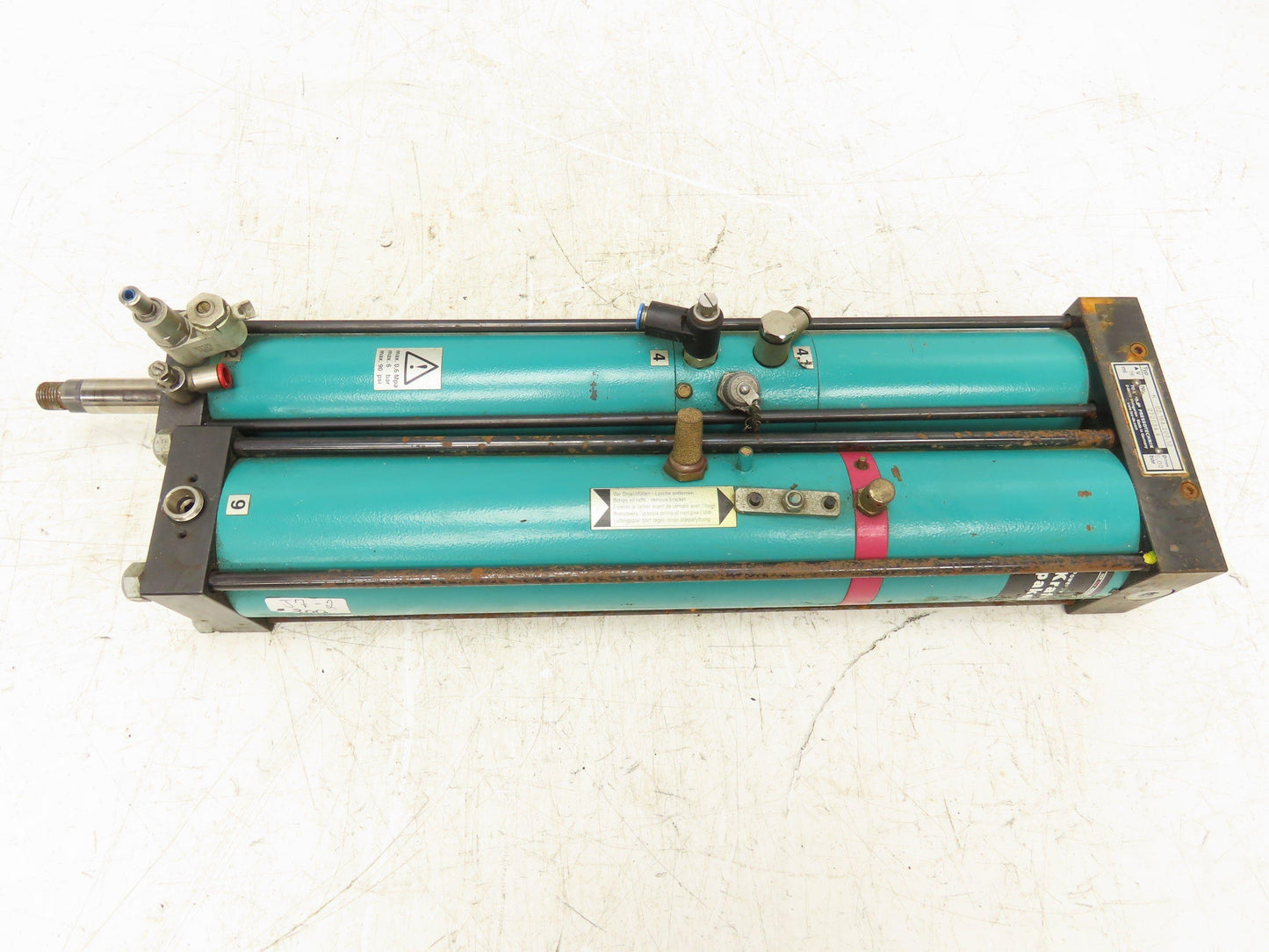 Tox Pressotechnik K02.164.200.12 Air/Oil Cylinder Powerpackage 200mm Stroke