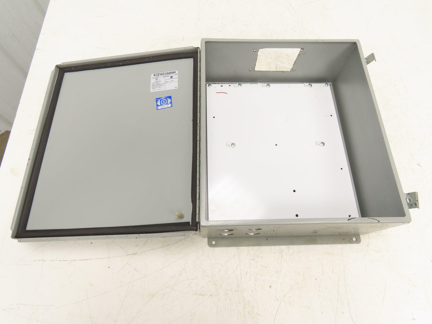 Wiegmann B161406CH Electrical Enclosure Control Panel with Backplate 16x14x6"