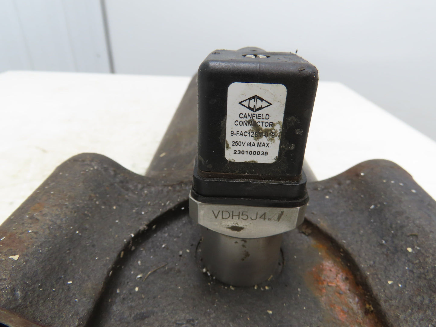 Hydac HF4P-BN3-09G10J41.0/0B6 Hydraulic High Pressure Inline Filter 5000 PSI