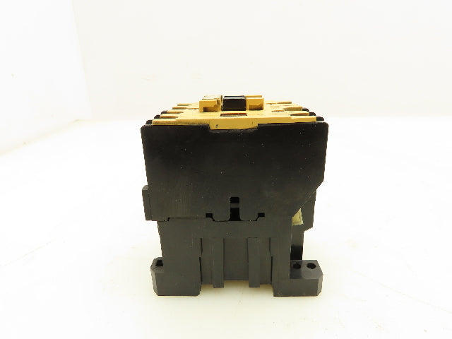 P&H Harnischfeger 79Q1057D1 Motor Starter Hoist Contactor 24A 3 Pole 660V 120V