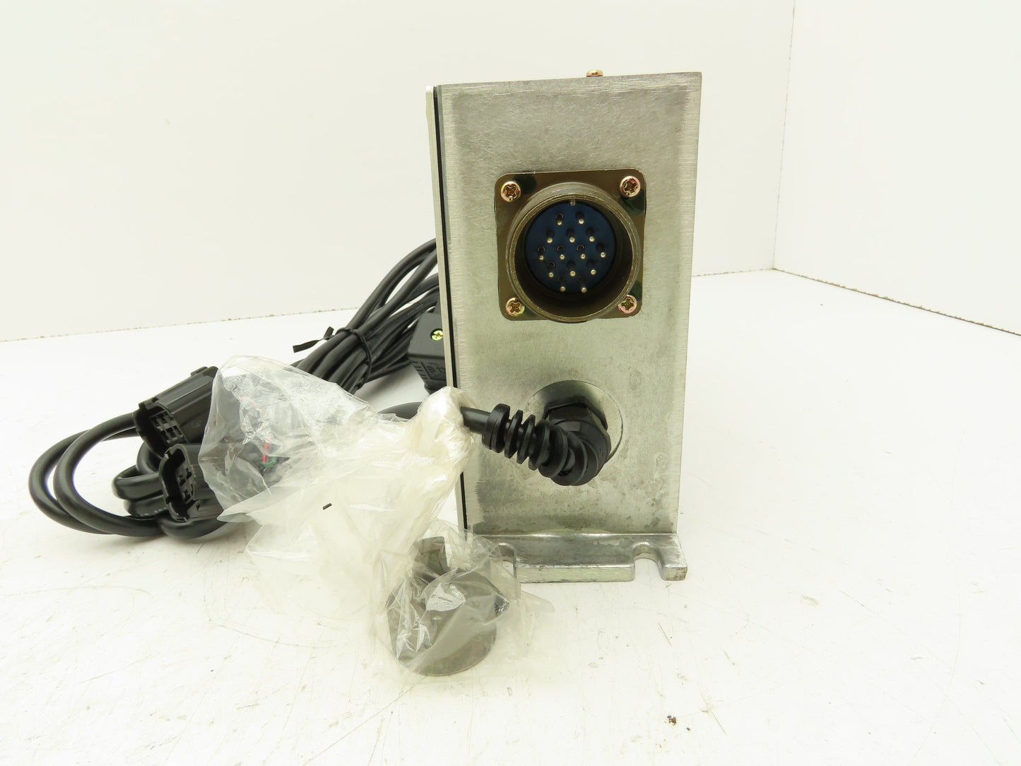 Daikin ZE-4-40-T VR80 SAES Pump Controller for VR Series Hydraulic Pumps