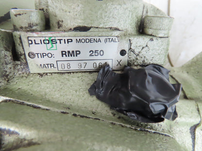 Oliostip RMP 250 Radial Piston Hydraulic Motor 40GPM 1-1/2" Spline Shaft