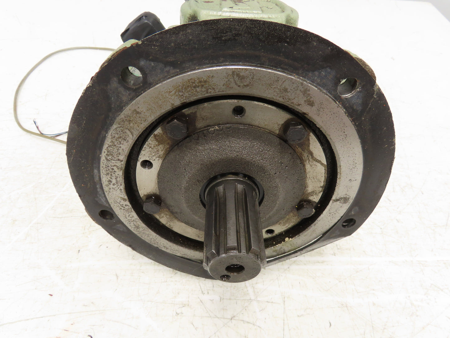 Oliostip RMP 250 Radial Piston Hydraulic Motor 40GPM 1-1/2" Spline Shaft