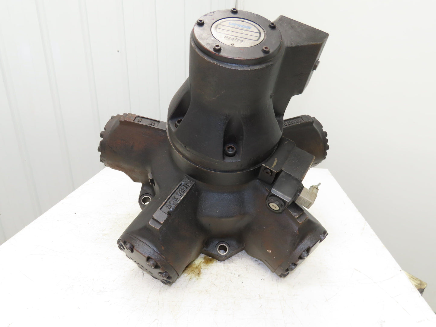 Vickers Staffa HMC200Z170110FC311PL23 Radial Piston Hydraulic Motor 140 GPM