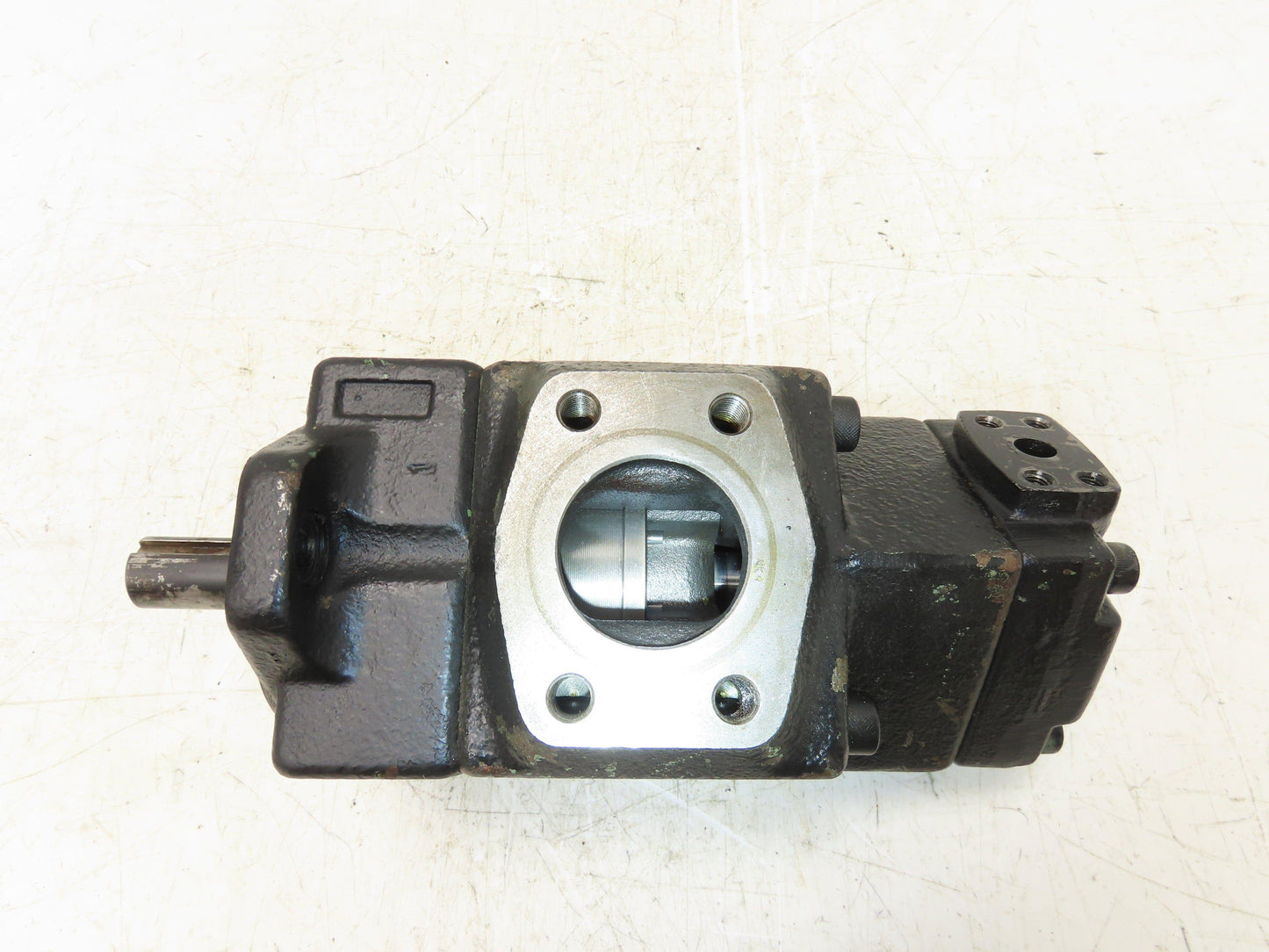 Yuken PV2R12-23-53-F-RFAR-40 Hydraulic Double Vane Pump 3000 PSI
