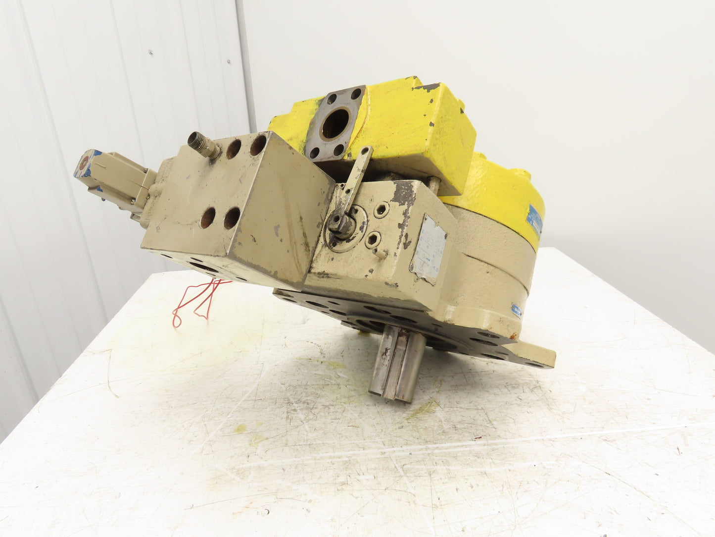 Vickers MHT90/45/45 Hydraulic Vane Motor High Torque 10-300RPM 88GPM