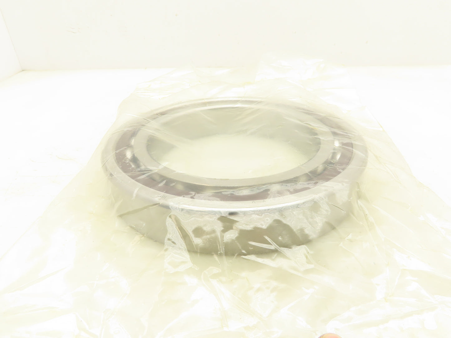 SKF 7028CD/P4ADGA Single Row Angular Contact Ball Bearing