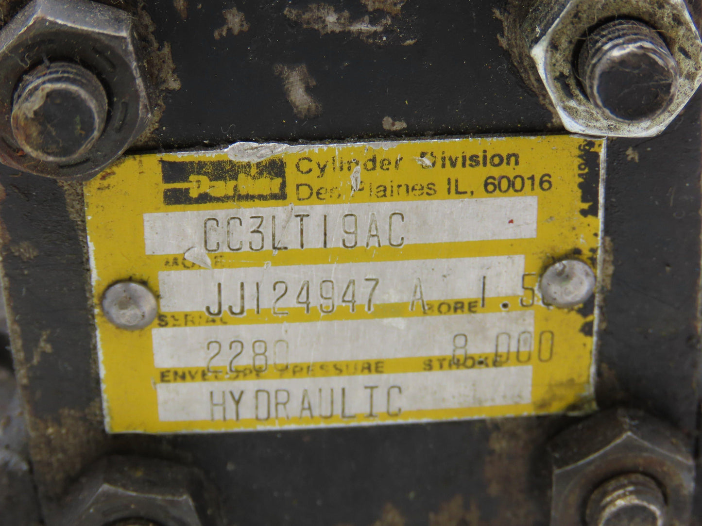 Parker CC3LT19AC 3L Hydraulic Cylinder 1.5" Bore 8" Stroke 2280 PSI Side Lug