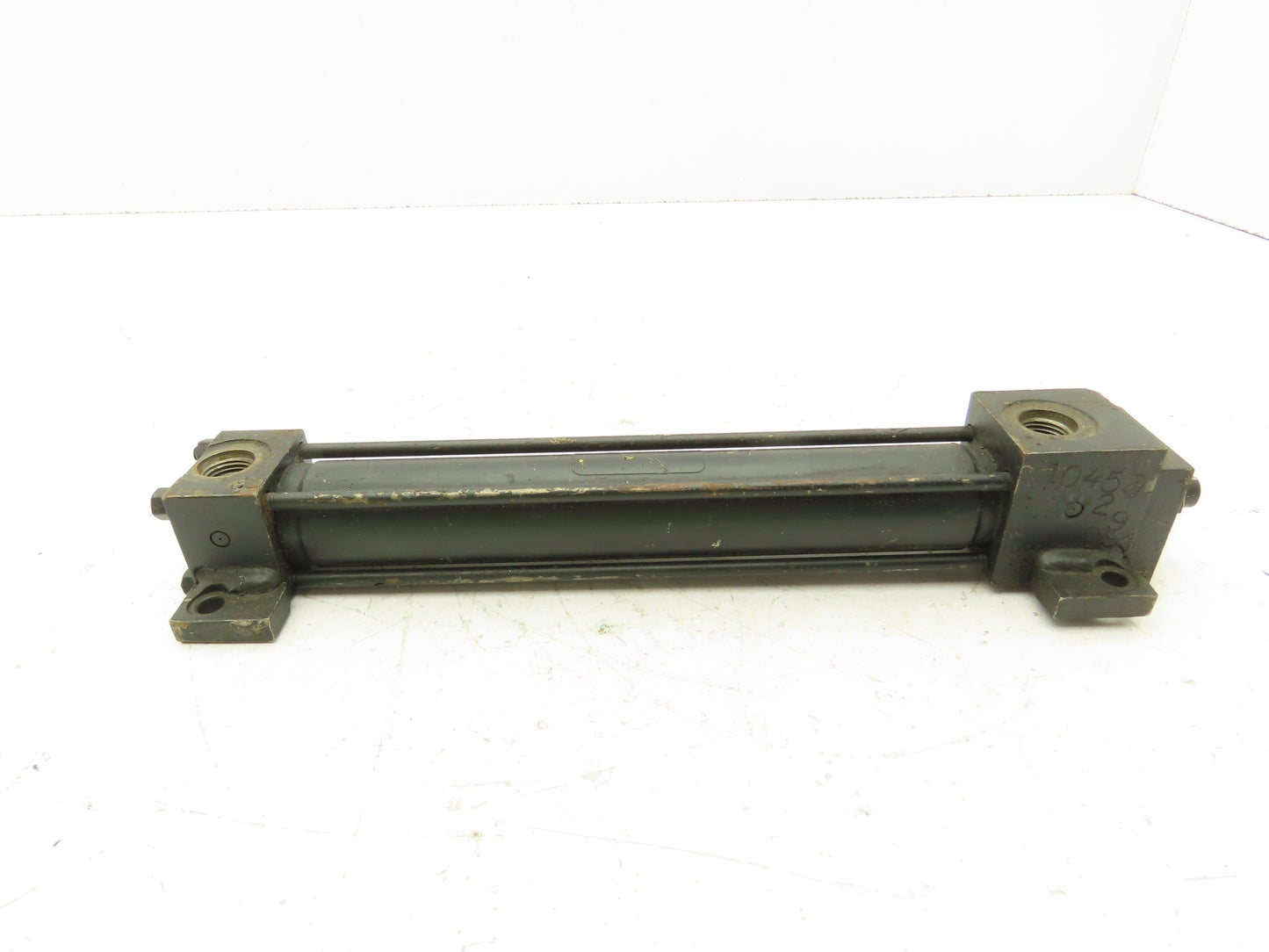 Parker CCP3LTVS14C 3L Hydraulic Cylinder 1" Bore 7" Stroke 1900 PSI Side Lug