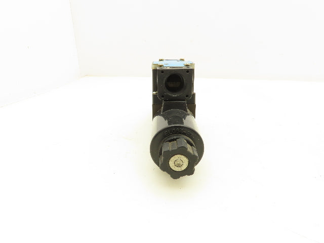 Nachi SL-G01-C6-R-E1-31 Hydraulic Directional Solenoid Valve 3-Pos 100V