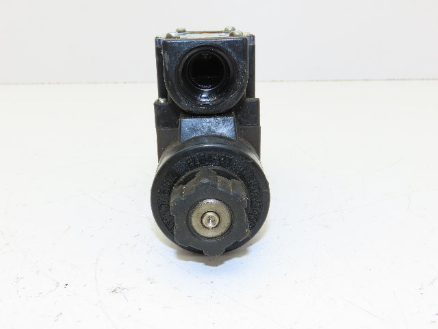 Nachi SL-G01-C6-GR-C1-11 Hydraulic Directional Solenoid Valve 3-Pos 110V