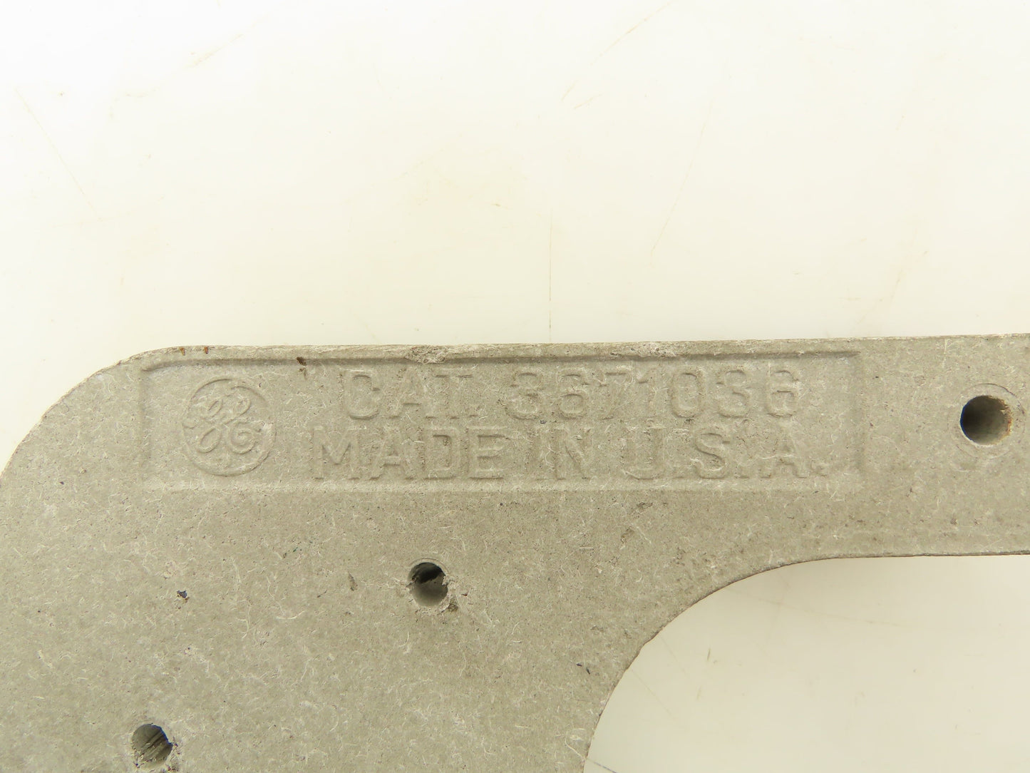 GE 3671035 3671036 Arc Chute Side Left And Right For Contactor DS2812-B207