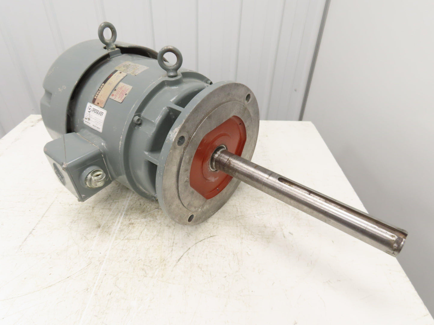 Reuland AC Electric Motor 7.5Hp 1200RPM Vertical Mount 460V 3Ph 284DZ Frame