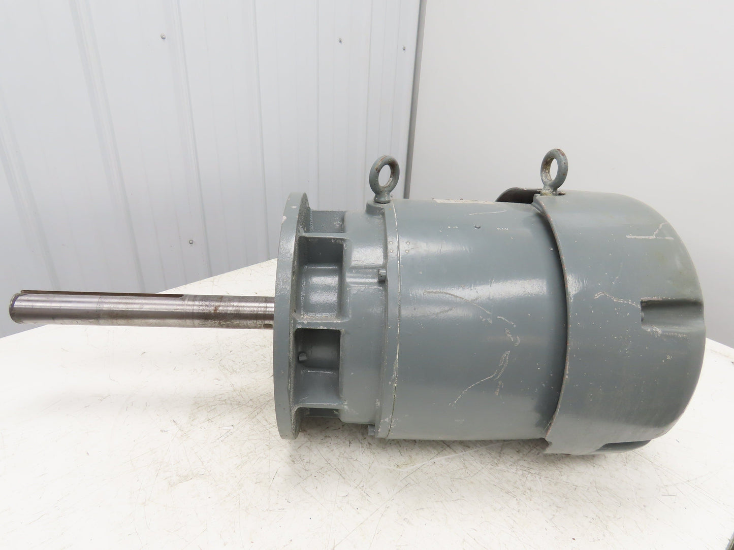 Reuland AC Electric Motor 7.5Hp 1200RPM Vertical Mount 460V 3Ph 284DZ Frame
