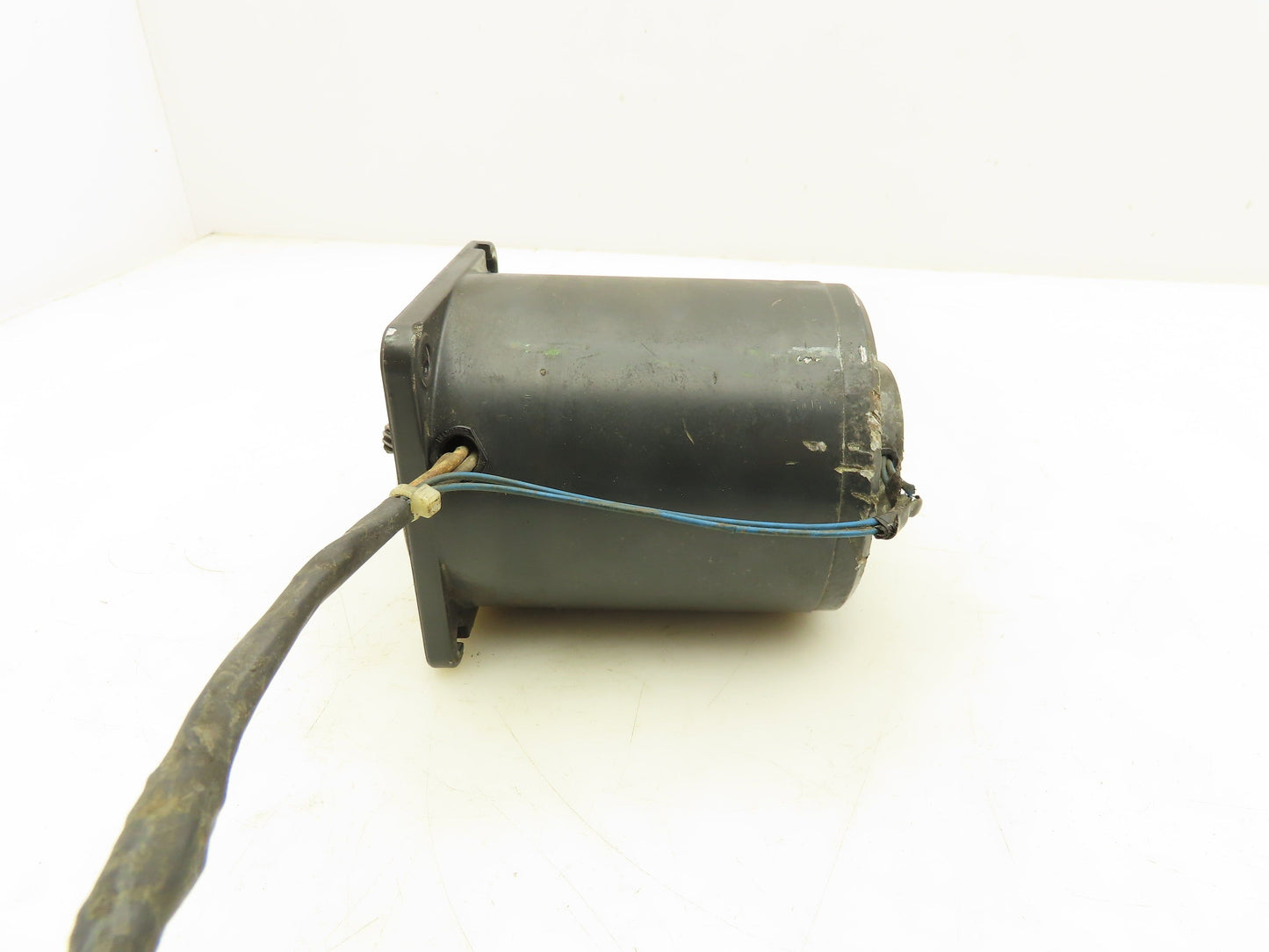 Oriental Motor 5IK40RGN-AUL Speed Control Induction Motor 40W .65A 4P 115V