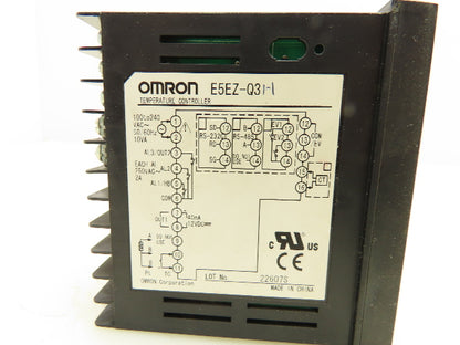 Omron E5EZ-Q3 Digital Temperature Controller 100-240V 2A