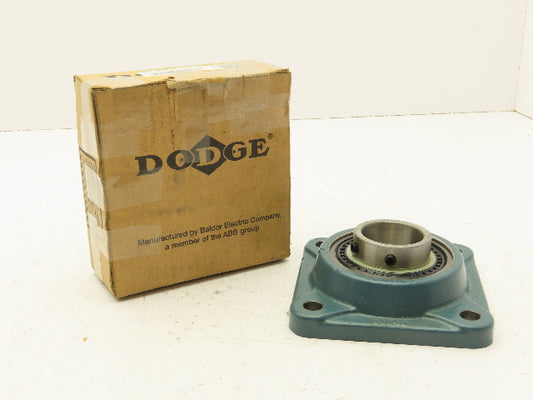 Dodge F4B-SC-112 Flange-Mount Ball Bearing Unit 1-3/4"Bore 4-Bolt Flange