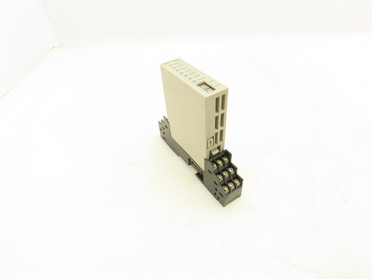 Omron E5ZN-2QNH03TC-FLK Temperature Controller Module w/Terminal Base