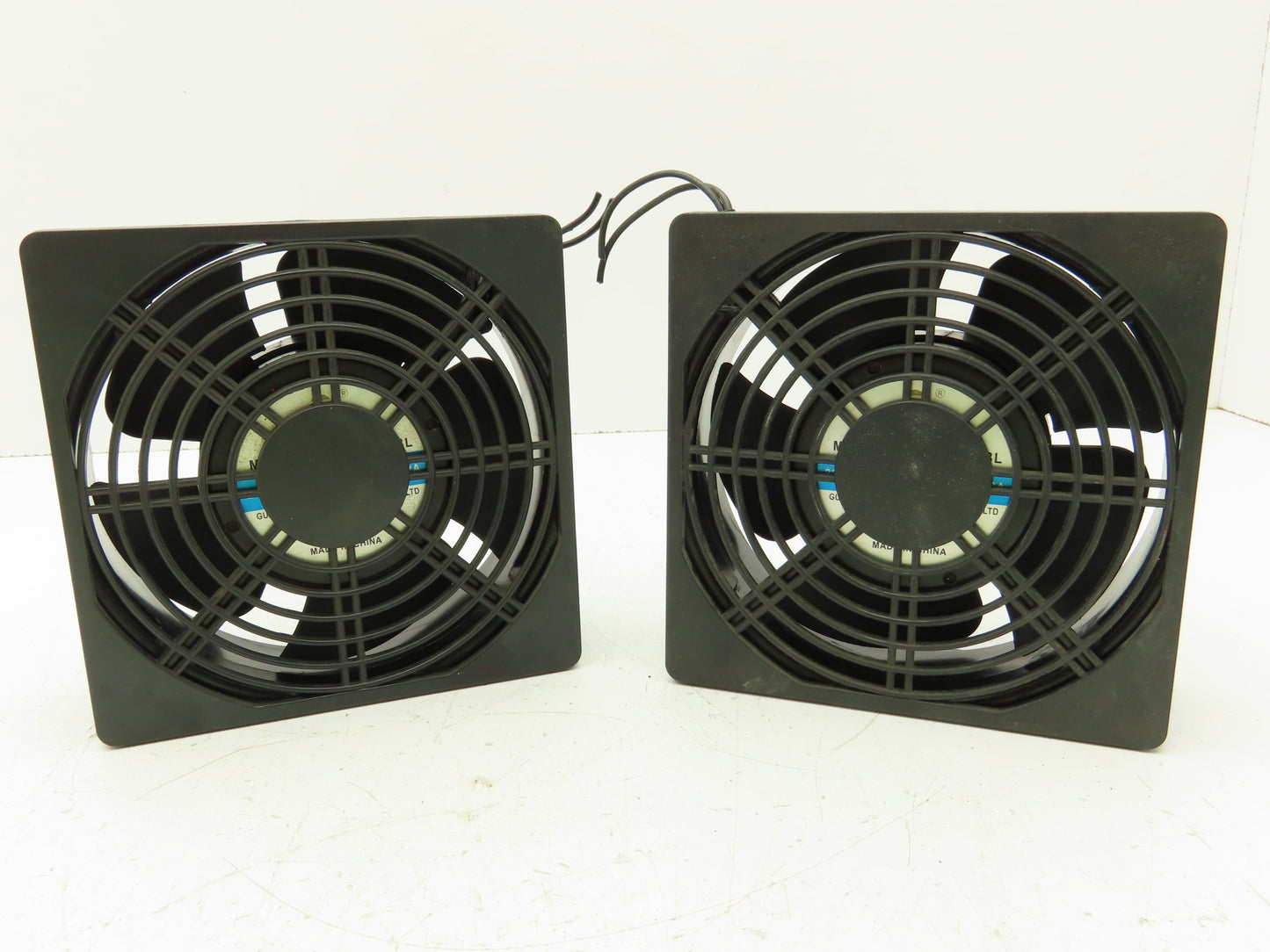 Guang Zhou Guo Heng Motor GH15050HA2BL Cabinet Cooling Axial Fan 240V Lot of 2