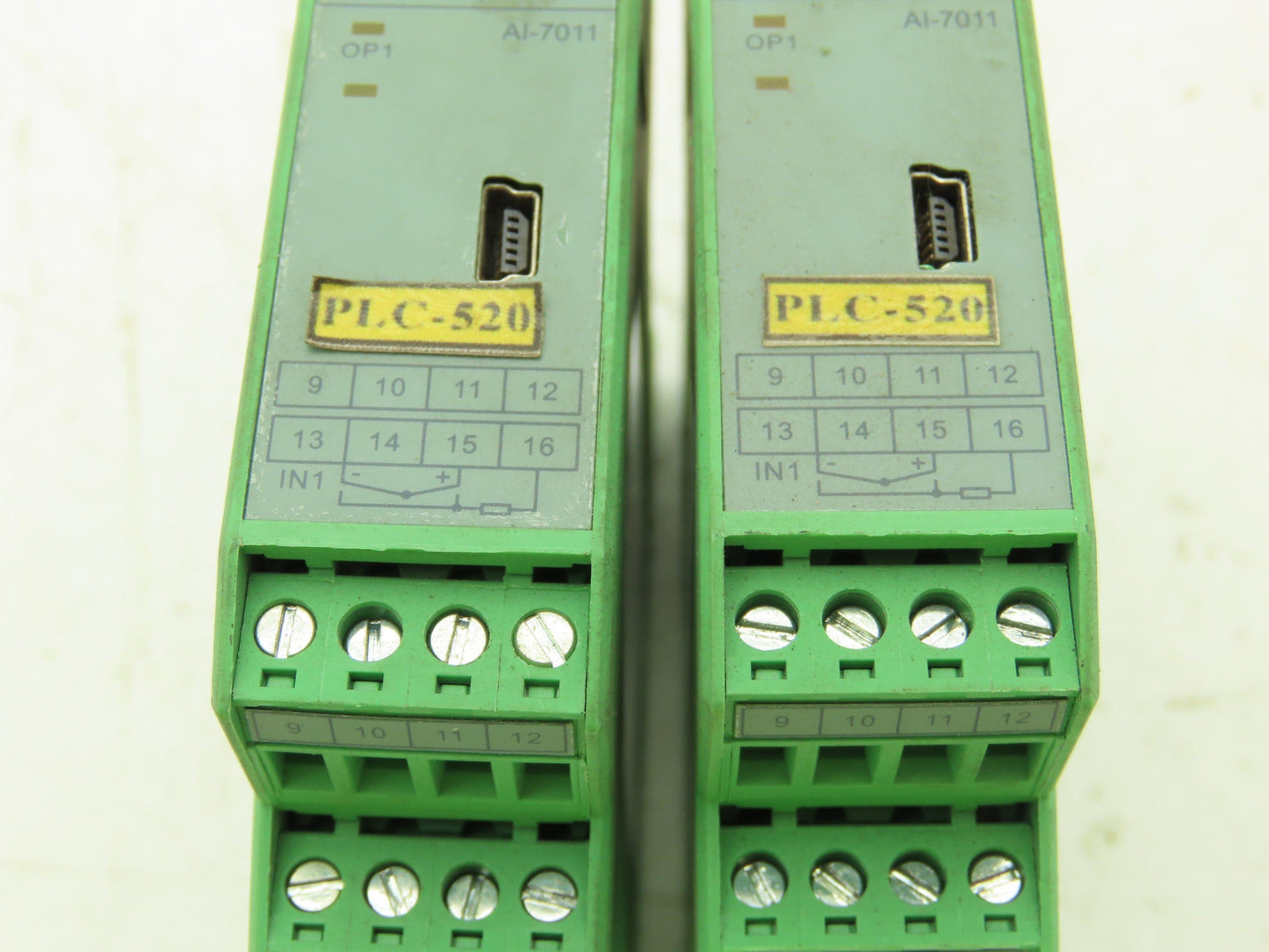 Yudian AI-7011 Dual Temperature Transmitter/Signal Isolator Lot of 2