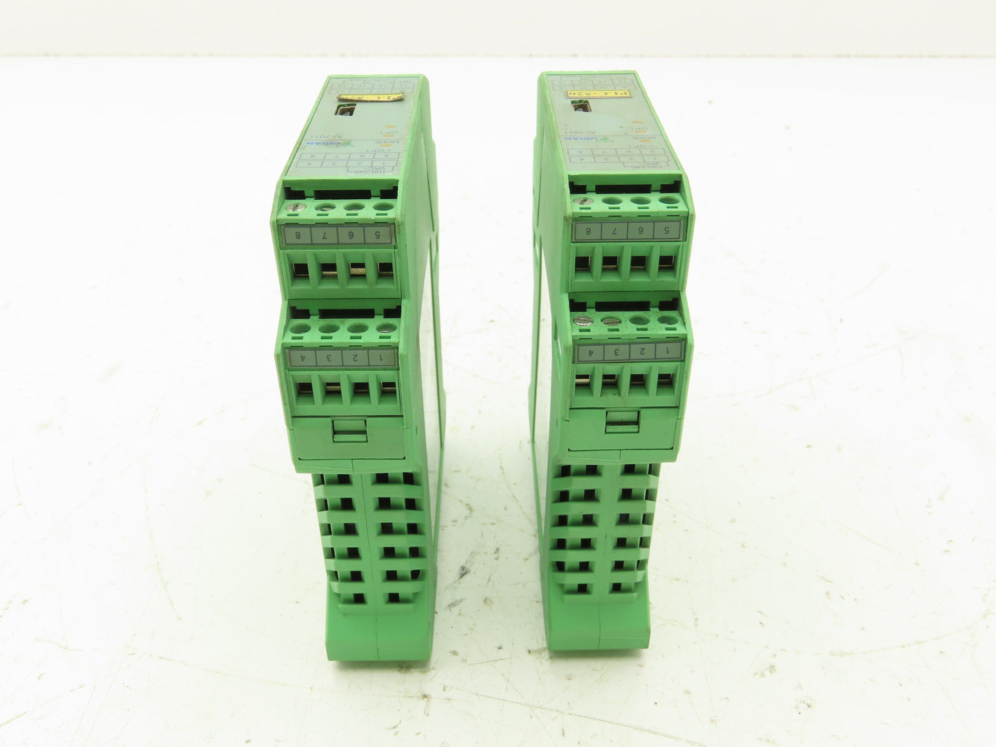 Yudian AI-7011 Dual Temperature Transmitter/Signal Isolator Lot of 2