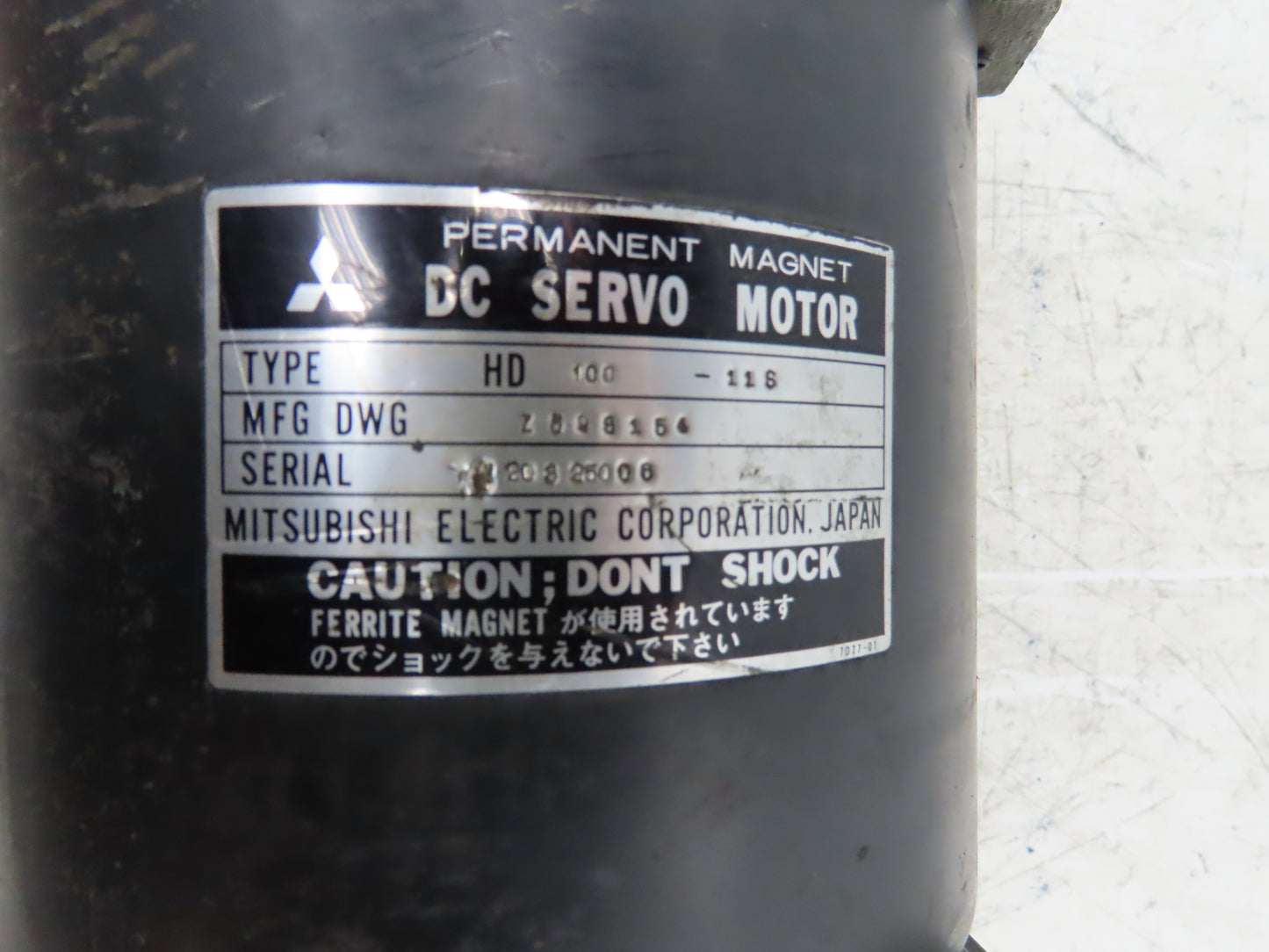 Mitsubishi HD 100-11S DC Servo Motor with Tachometer Generator 30V/1000 RPM