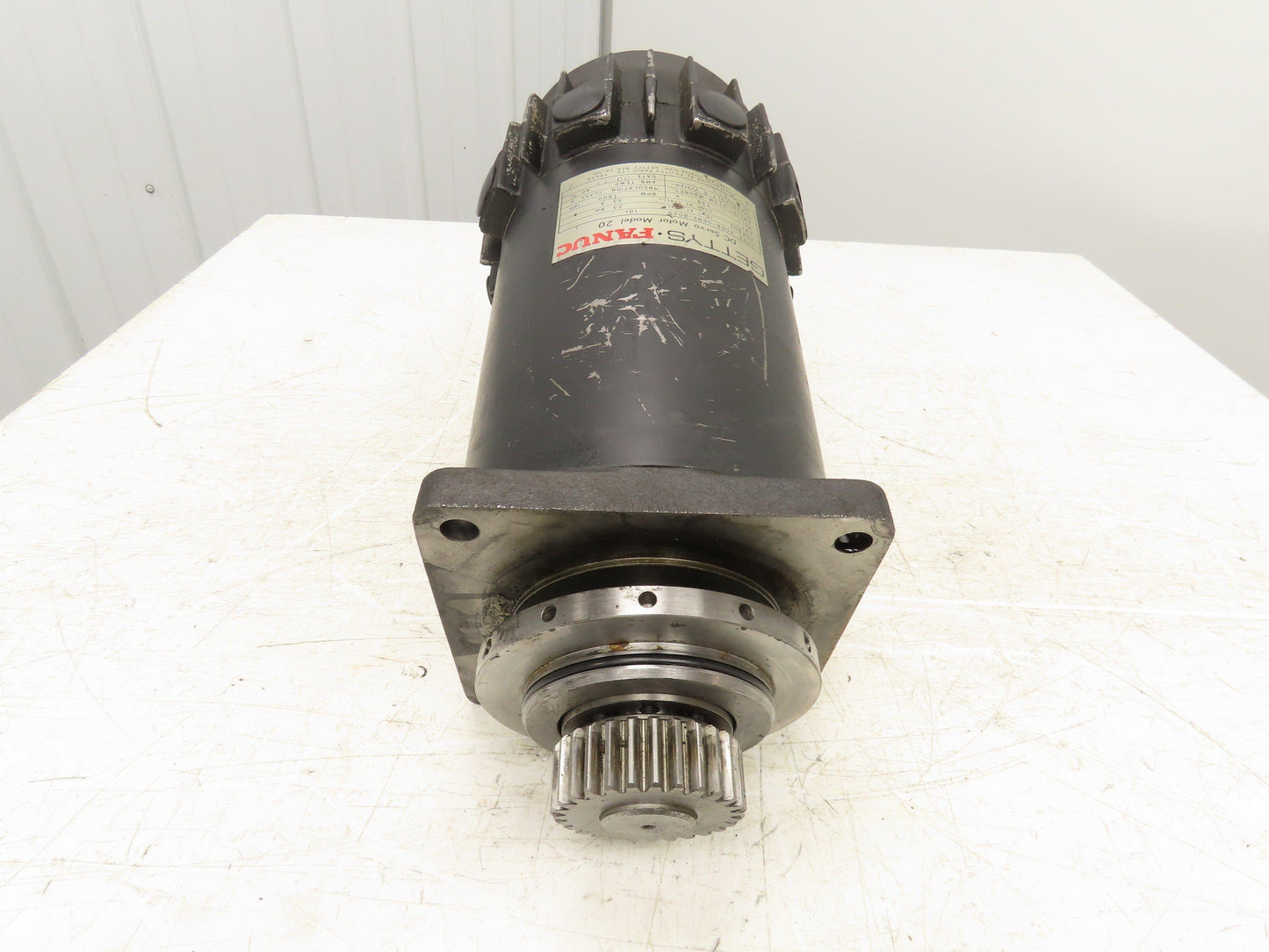 Fanuc A06B-0602-B025 Model 20 DC Servo Motor 128V 33A 1500 RPM 6V Tachogenerator