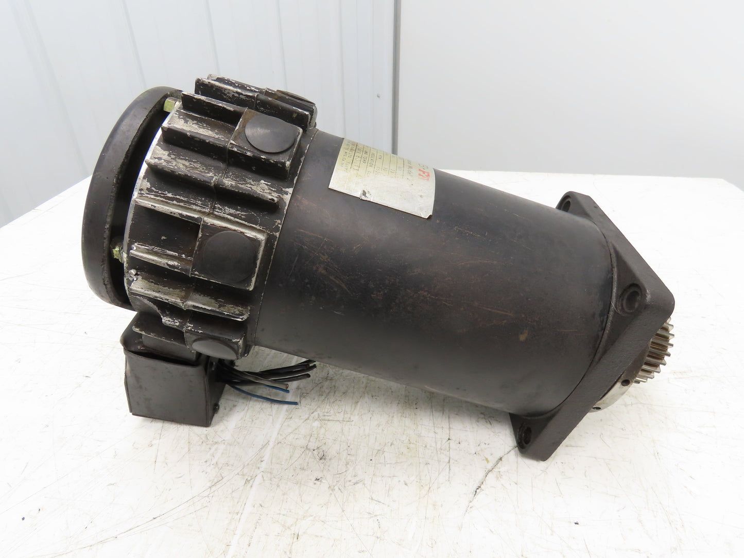 Fanuc A06B-0602-B025 Model 20 DC Servo Motor 128V 33A 1500 RPM 6V Tachogenerator