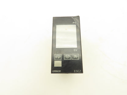 Omron E5EZ-Q3 Digital Temperature Controller 100-240V 2A