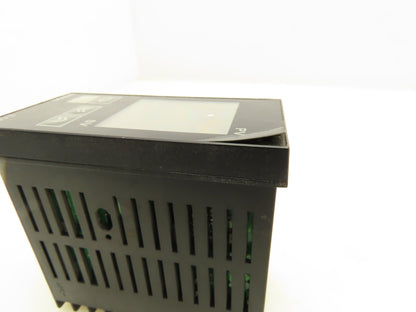 Omron E5EZ-Q3 Digital Temperature Controller 100-240V 2A