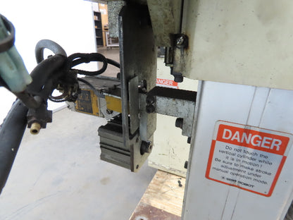 Star TW-1100BMC Injection Molding Servo Robot Part Picker 250-450 Ton Machine