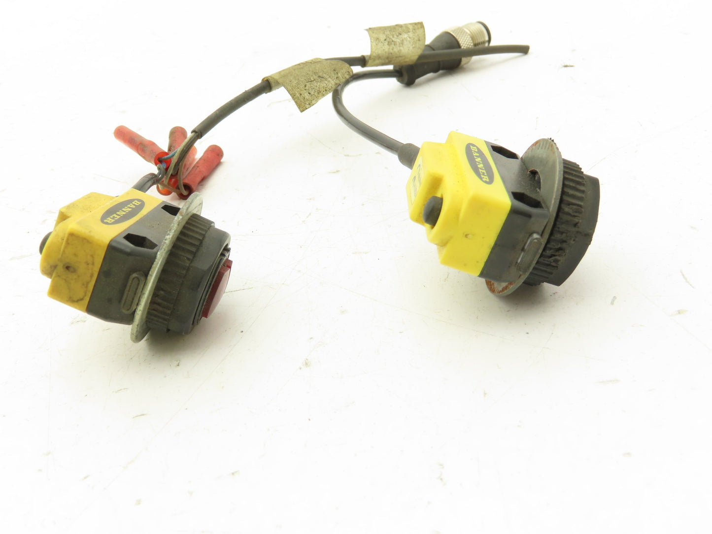 Banner QS18EP6CV45Q5 All Purpose Photoelectric Sensor 43mm Lot of 2