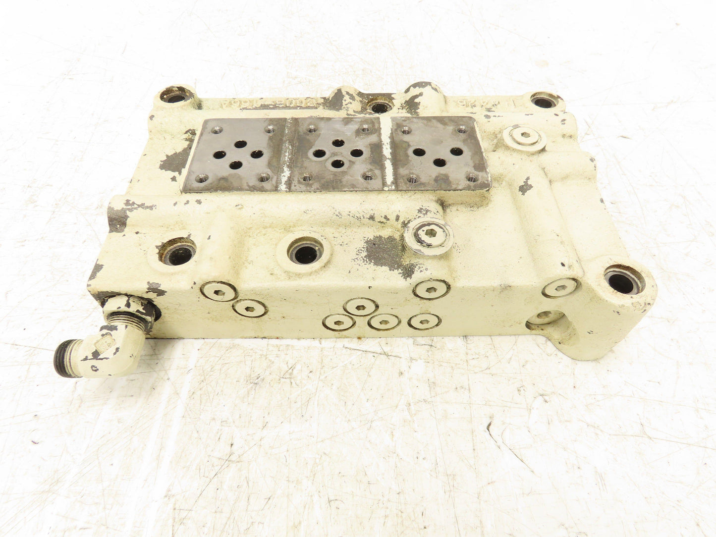 Shibaura UV-32C-102 Hydraulic 3-Station Valve Manifold